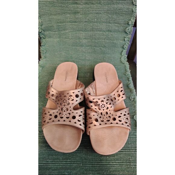 Croft&Barrow Women's Cutout Slip-On Metallic Brown Sandals - Picture 6 of 6